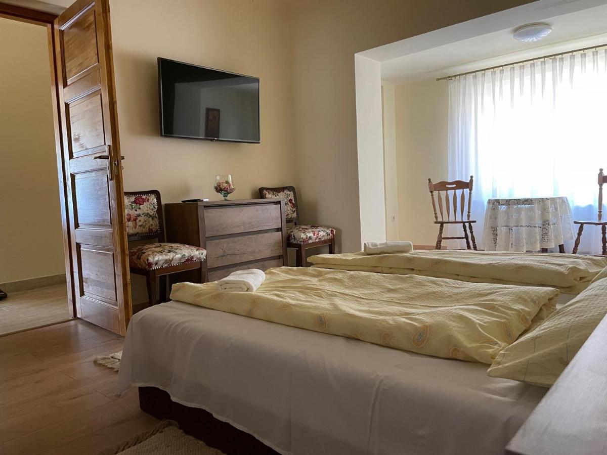 Kristof Vendeghaz Hotel Bükkszék Buitenkant foto